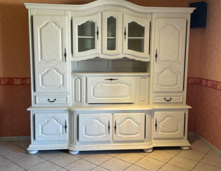 Rénovation d'un vaisselier